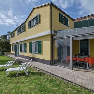 Villino Adelaide , Rapallo Italia